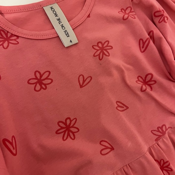 Kids on the moon dress size 4 - Picture 3 of 3